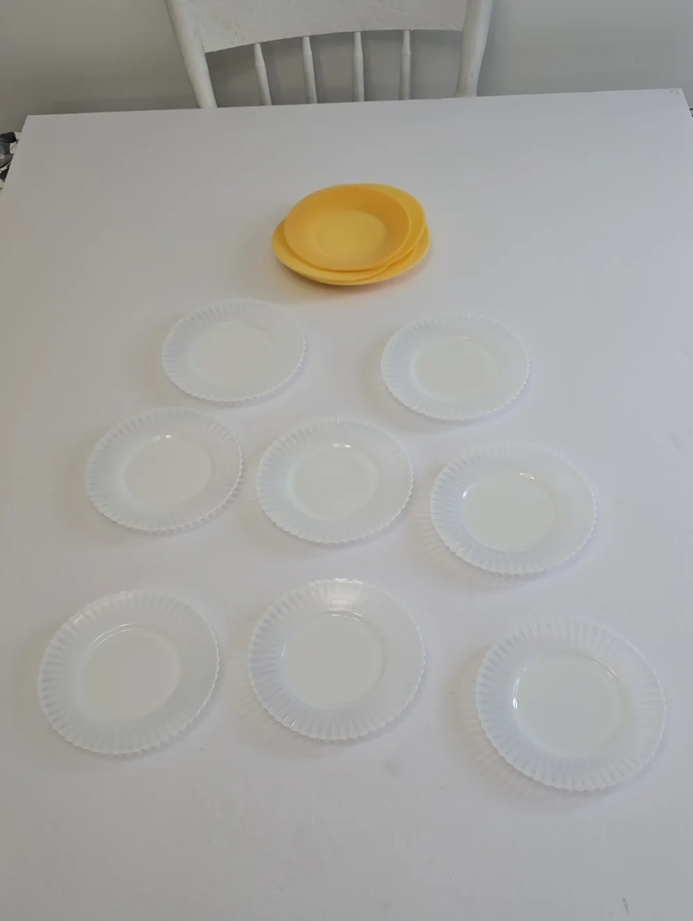 Vintage MacBeth Evans Set Of 8 Ringed Base Petalware Monax Bread Plates White 6